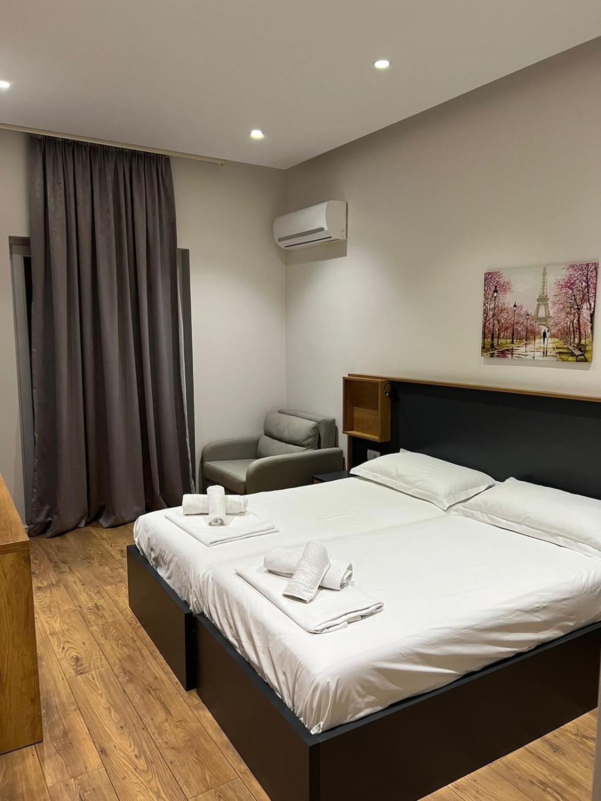 Urban Room 3 Tirana Exterior photo